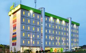 TreePark Hotel Jakarta Airport